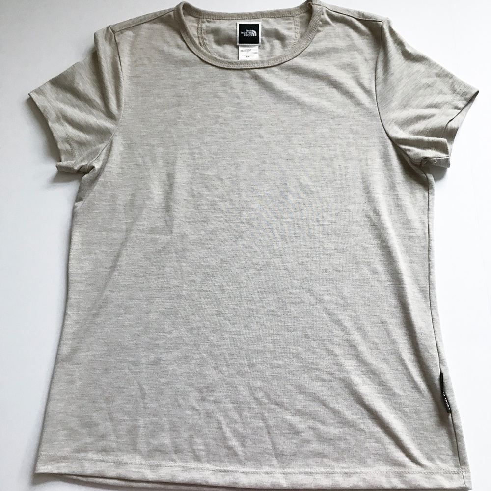 The North Face Short sleeves Shirt S